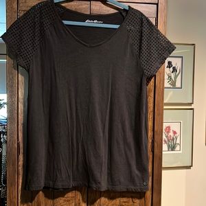 Eddie Bauer grey T shirt